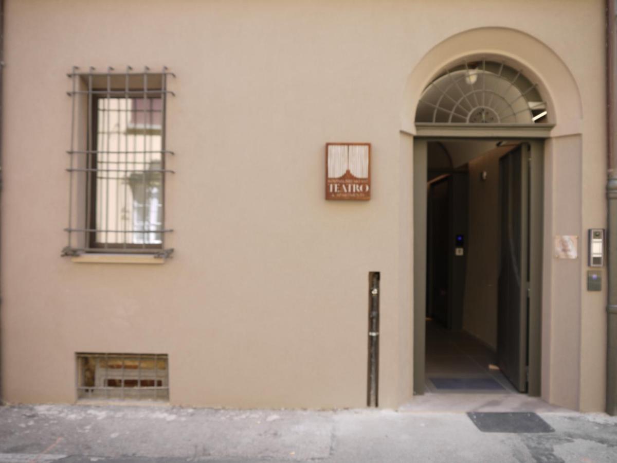Rb Del Teatro&Apartaments Imola Ngoại thất bức ảnh