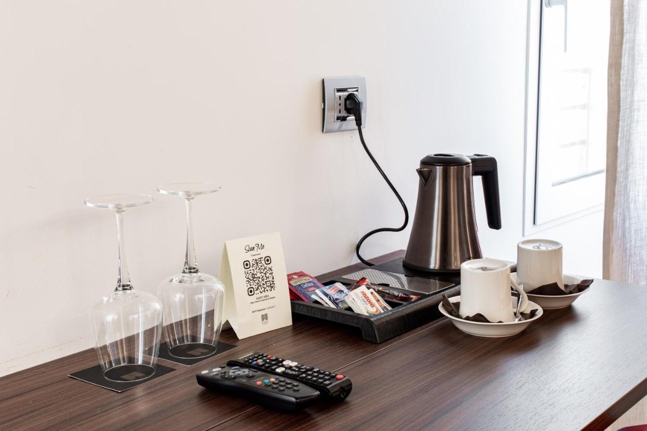 Rb Del Teatro&Apartaments Imola Ngoại thất bức ảnh